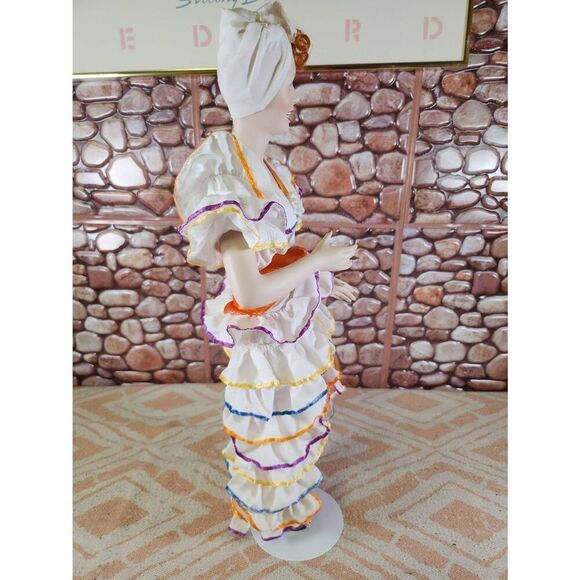 Hamilton Collection I love Lucy Lucille Ball Carmen Miranda Porcelain Doll - Picture 5 of 9